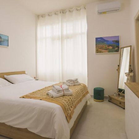 Barbyb B&B Salerno Eksteriør billede